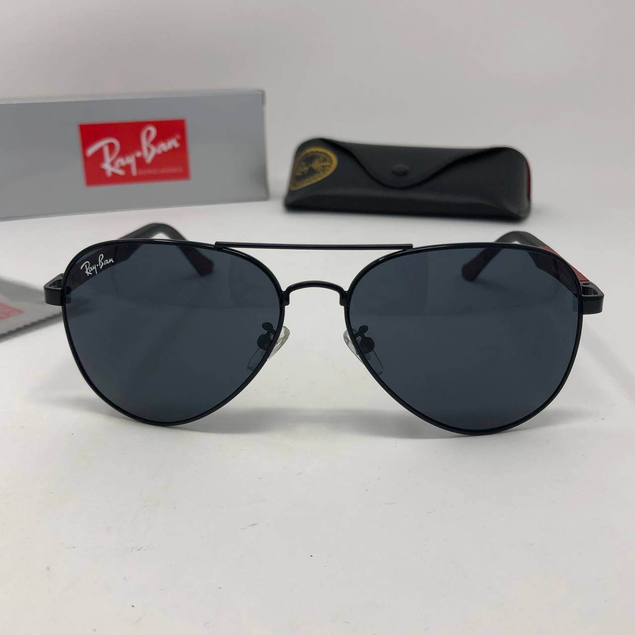 Ray Ban Aviator in Black - Amoda