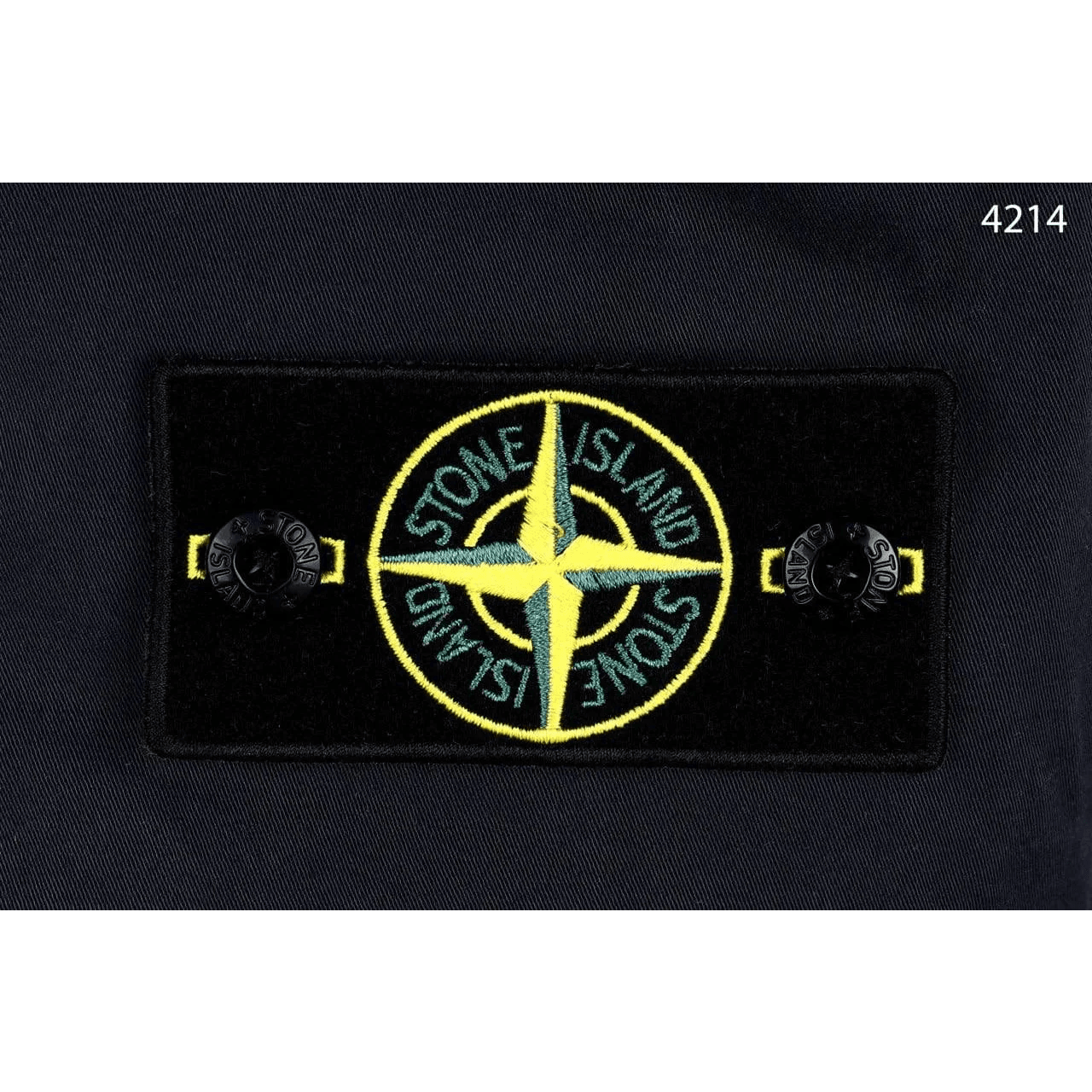 Stone Island cargo Bermuda Shorts pockets & ribbing - Amoda