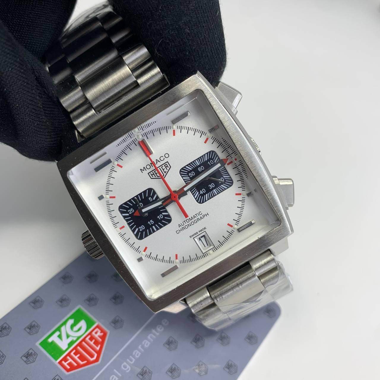 Tag Heuer White Dial Chronograph - Amoda