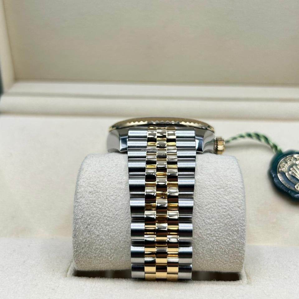 Rolex Sky-Dweller Black Dial Gold Two Tone Jubilee 42mm - Amoda