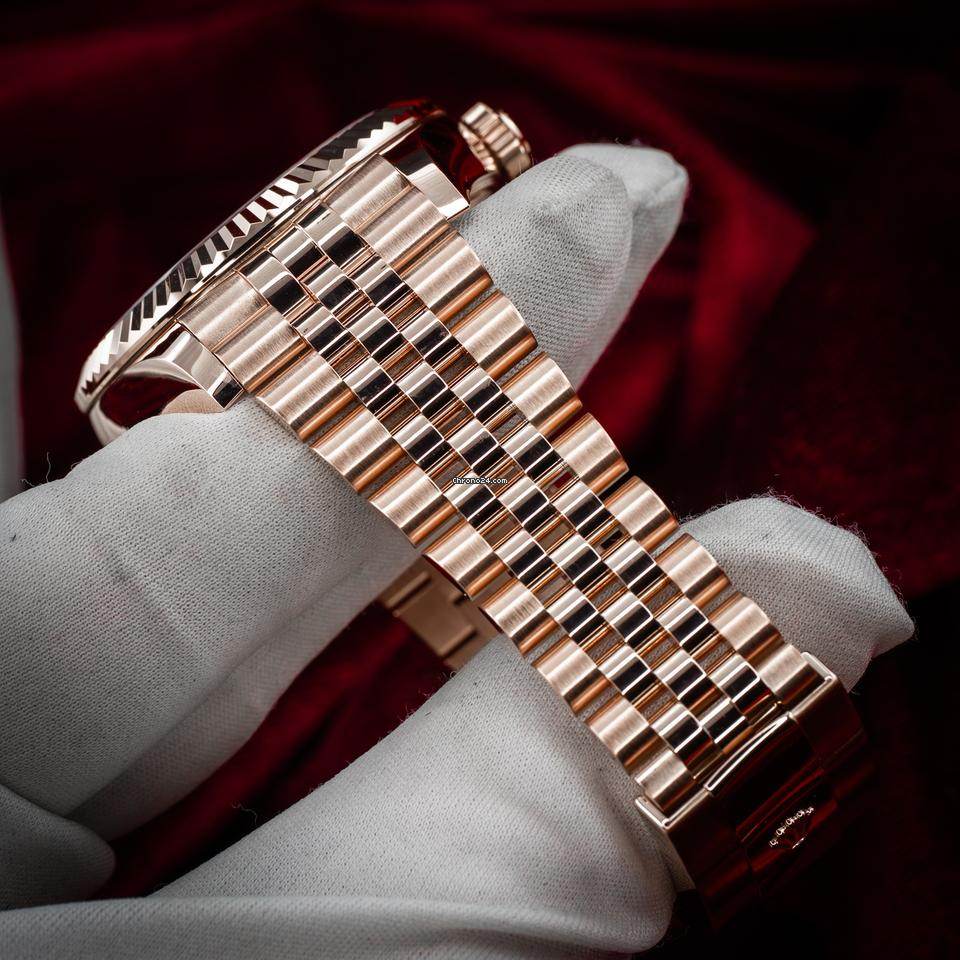 Rolex Sky-Dweller, Rose Gold, Blue Dial Jubilee - Amoda