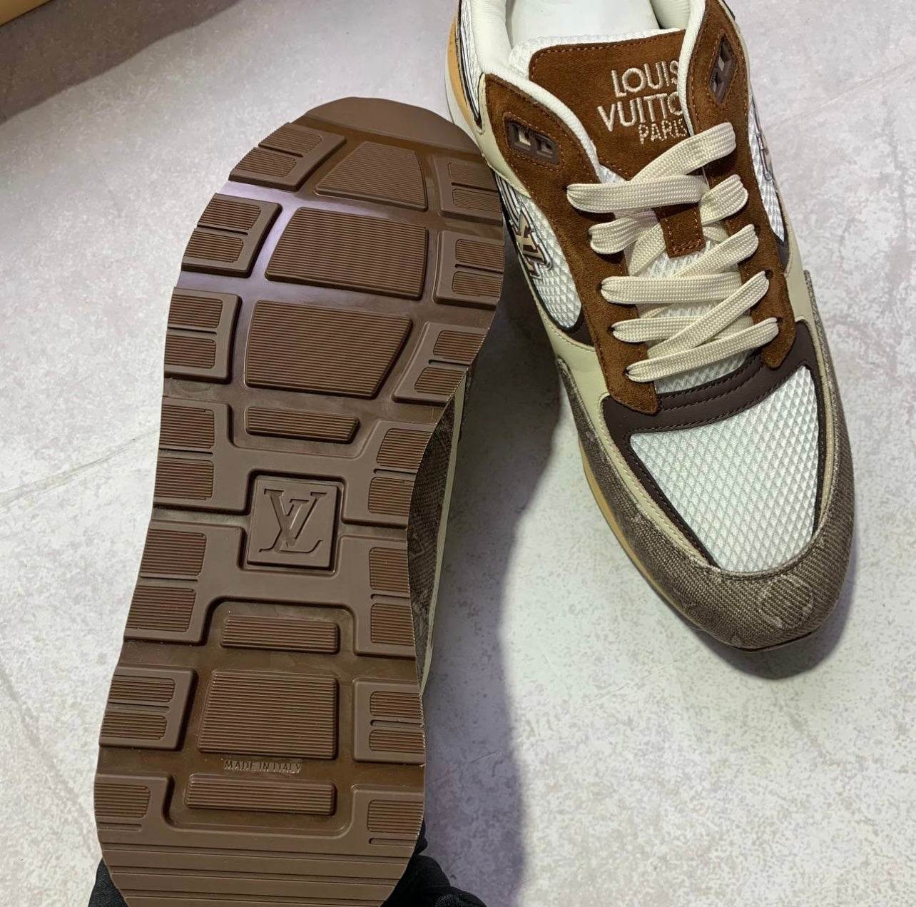 LV runaway trainers Denim Brown - Amoda