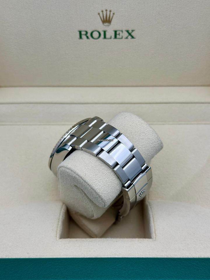 Rolex Sky-Dweller Blue Dial Oyster Steel Bracelet - Amoda